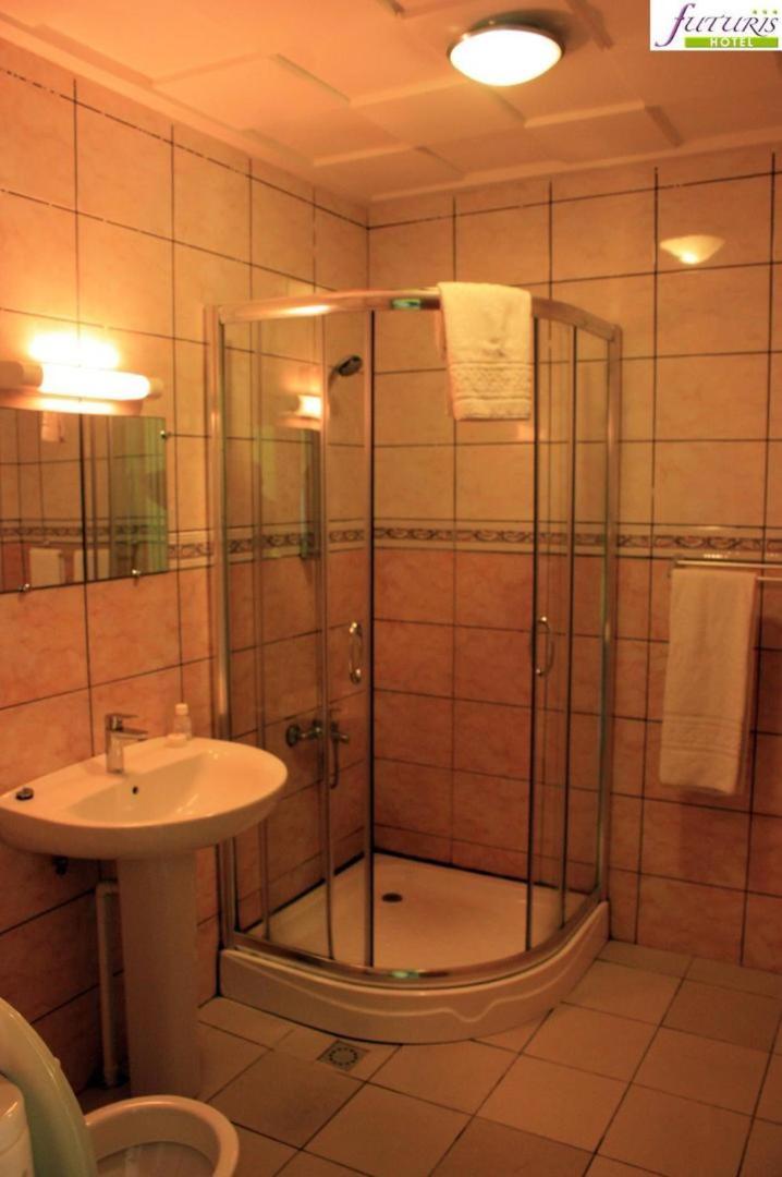 Futuris Hotel Douala Dış mekan fotoğraf